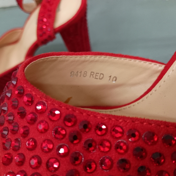 Ruby red sparkling heels Pazzle size 10 - Picture 6 of 6